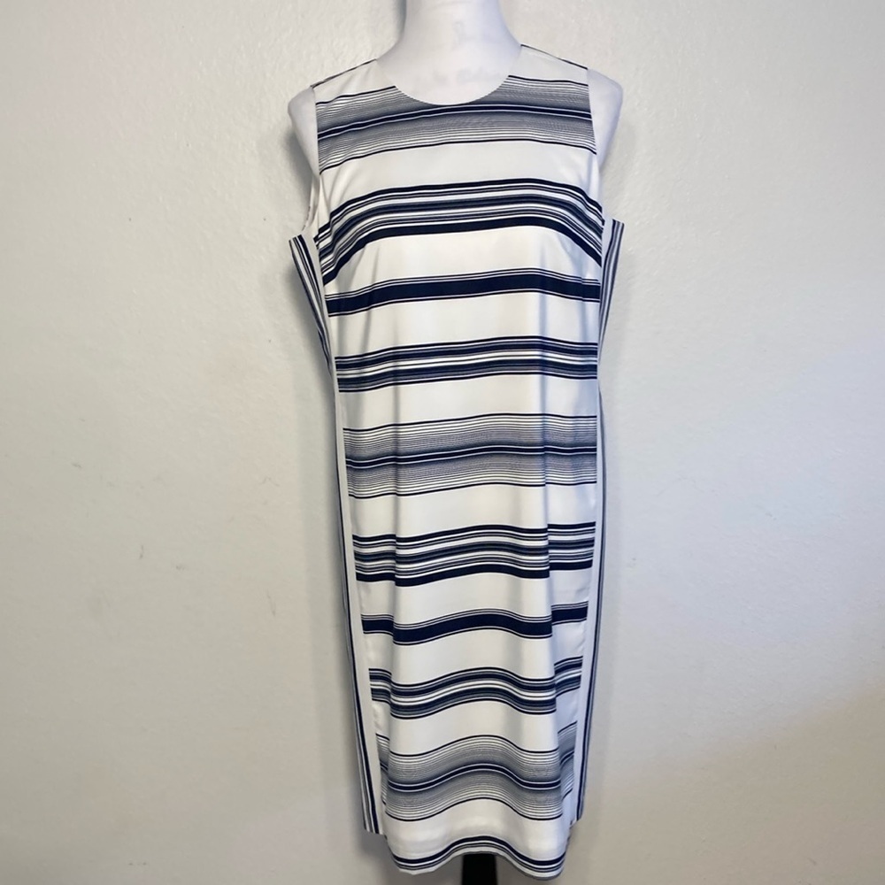 Vince Camuto Blue and White Stripe Sleeveless Shift Dress Women's Size 8